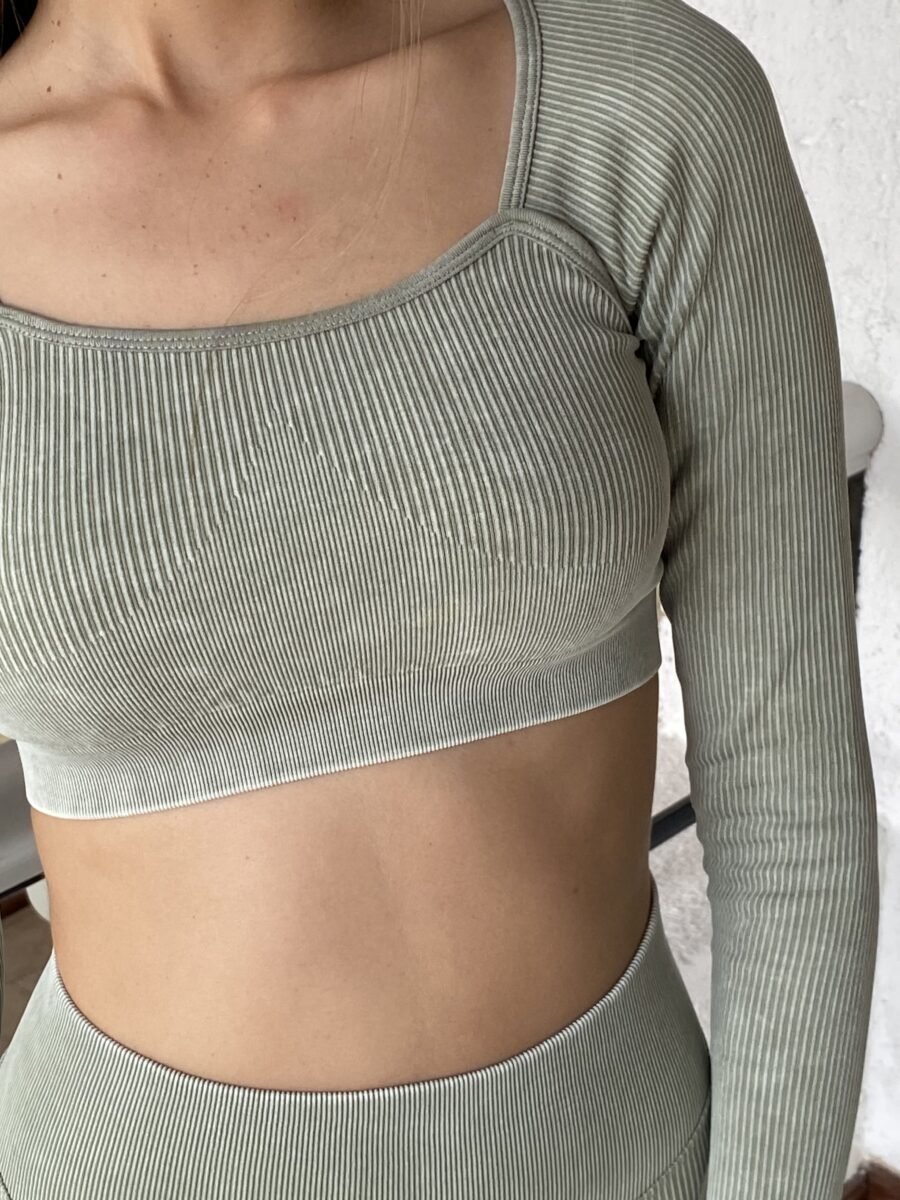 SET FEDERICA (CROP+CALZA LARGA) - Imagen 5