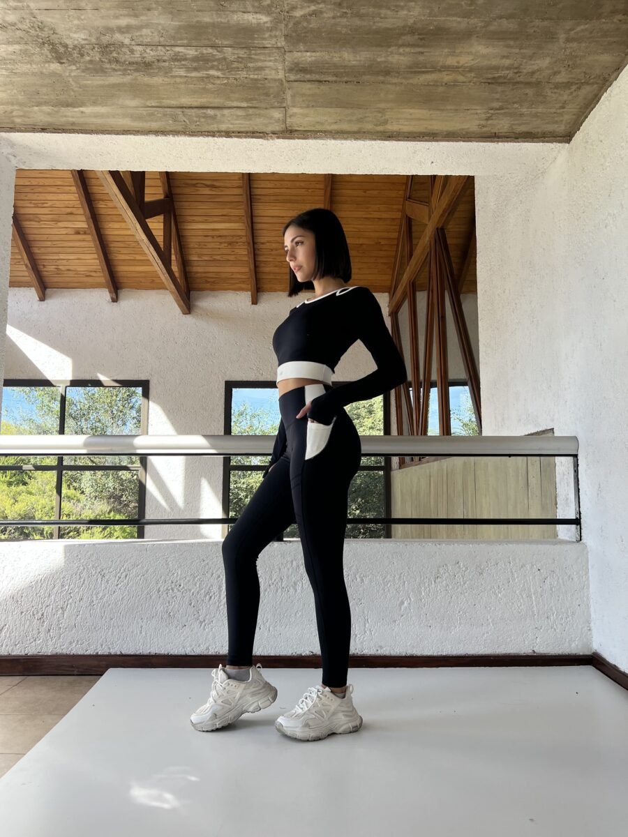 SET JOAQUINA (CALZA LARGA+CROP)
