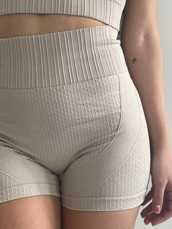 SET CHIARA (TOP + CALZA CORTA)