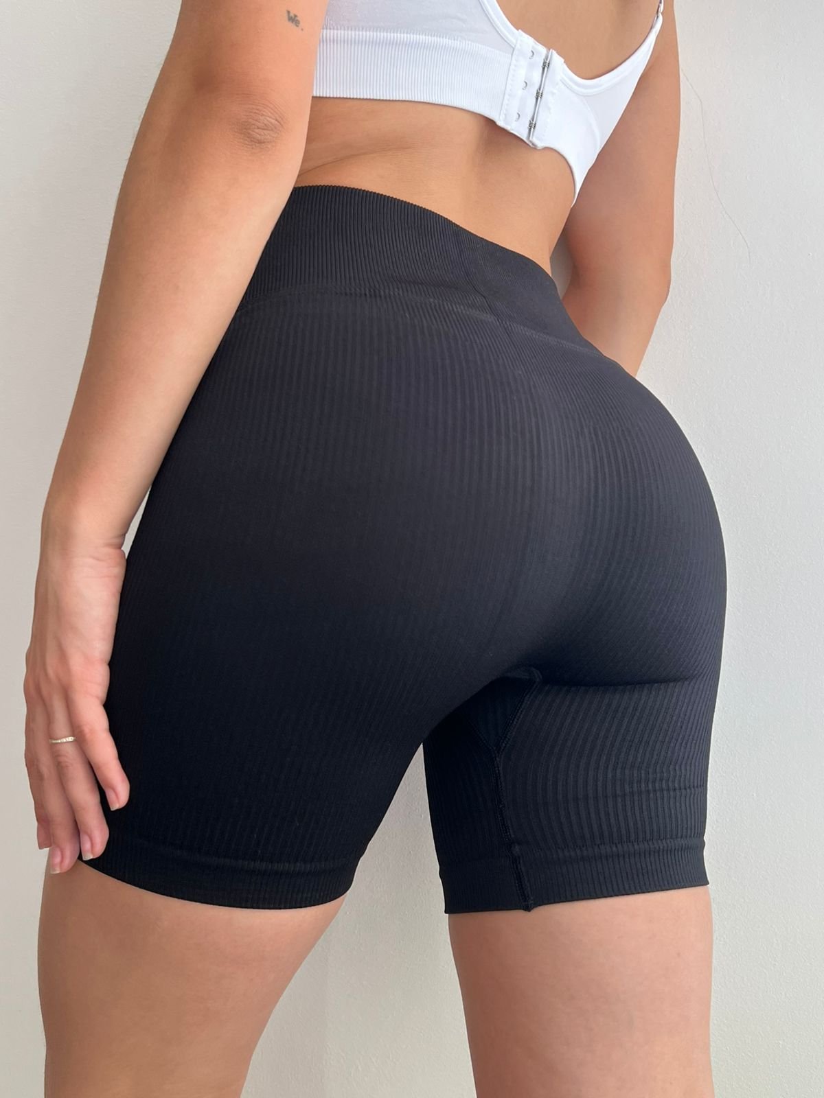 CALZA CORTA TRINI (SIN FRUNCE) - Imagen 3