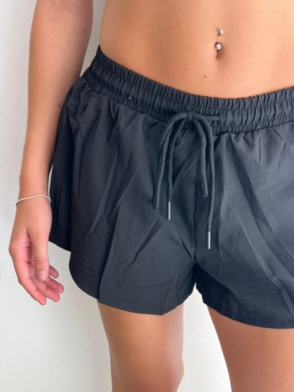 SHORT CON CALZA POWER