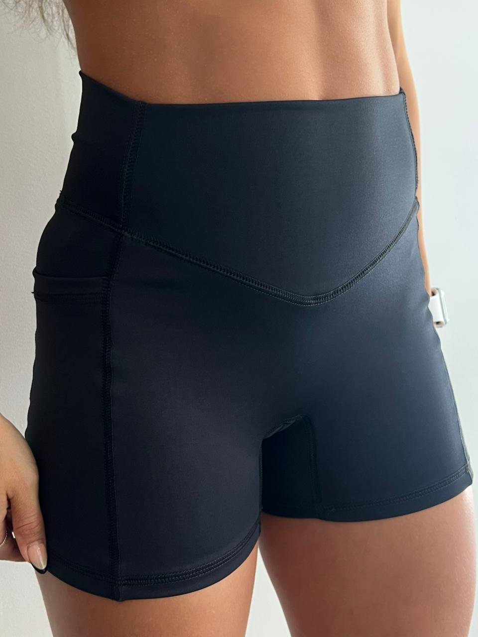 CALZA CORTA C/BOLSILLO - Imagen 2